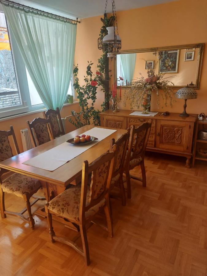 Navis Split Appartement Buitenkant foto