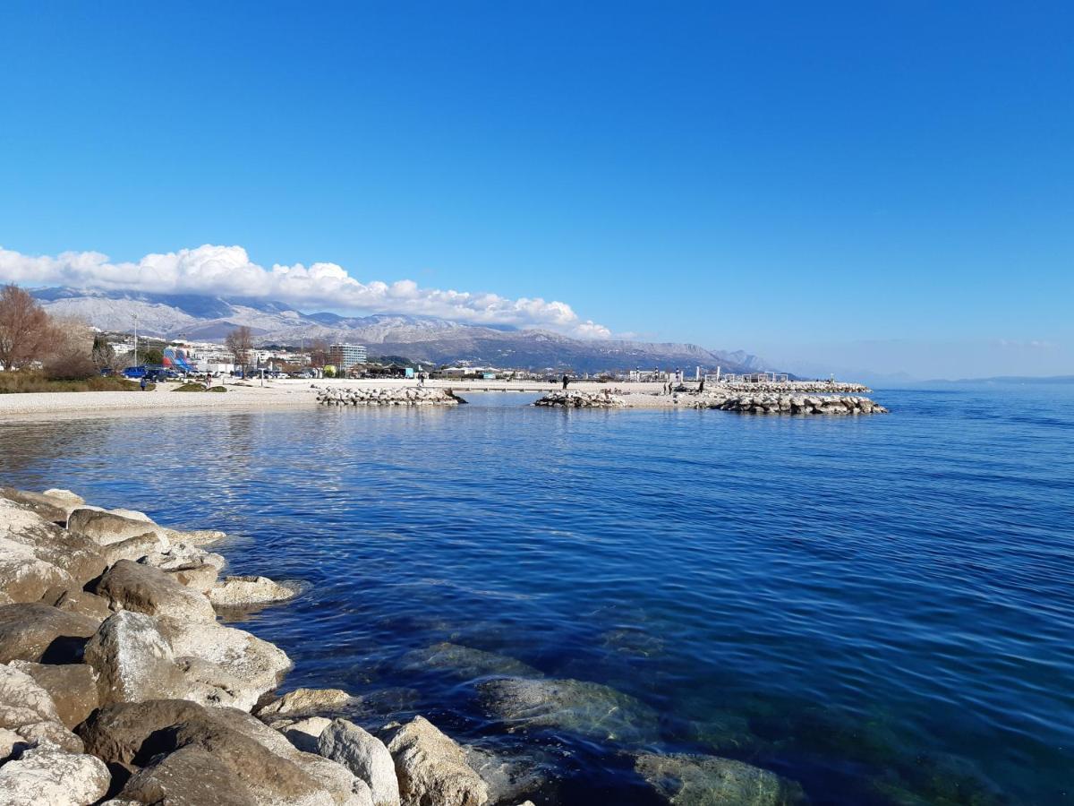 Navis Split Appartement Buitenkant foto
